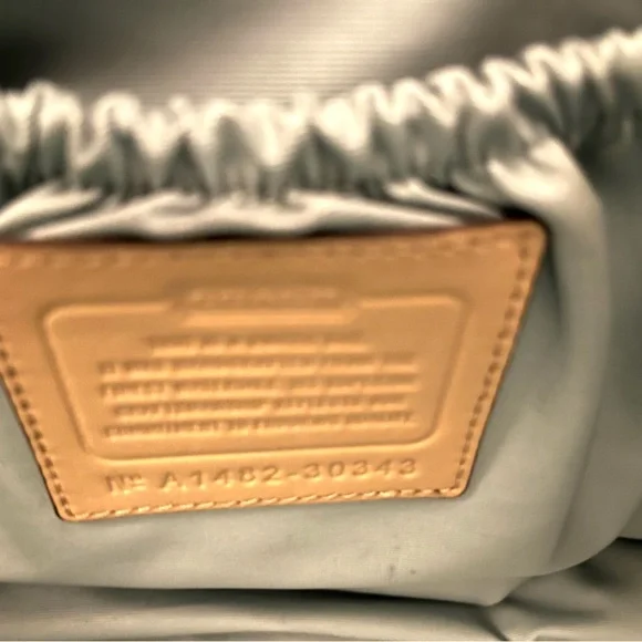 Coach Tan and White Striped Women's Bag - Picture 2 of 6